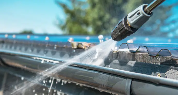 Desentupimento de calhas 1